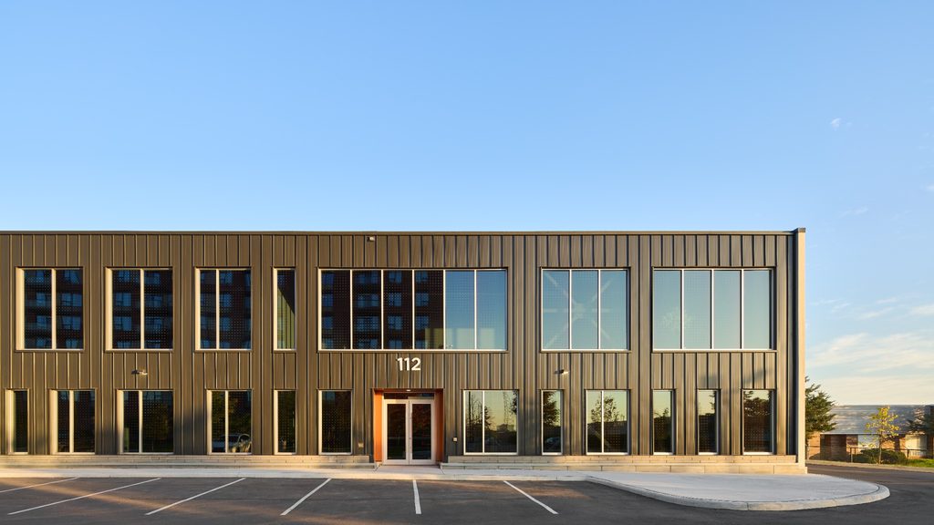 MichaelMuraz-3751VictoriaParkAve019_1024x576_web